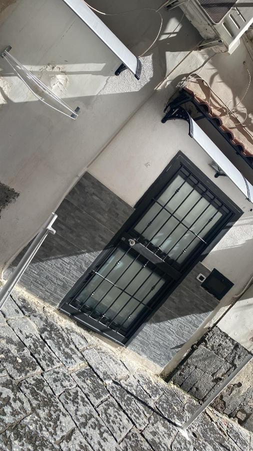House Della Grotta Daire Napoli Dış mekan fotoğraf